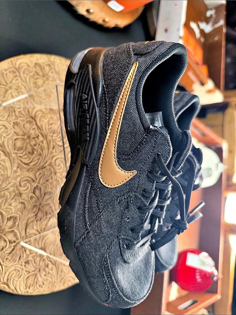 Nike Air Max 90 'Black Buff Gold' Sneakers